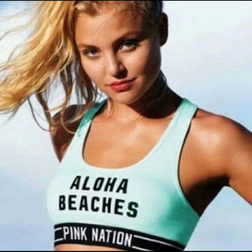 NWOT Victoria’s Secret PINK Sports Bra